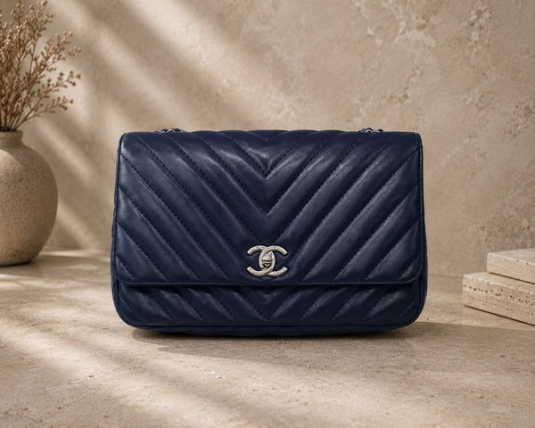 Chanel Medium Navy Blue V Flap Handbag – Elite HNW - High End