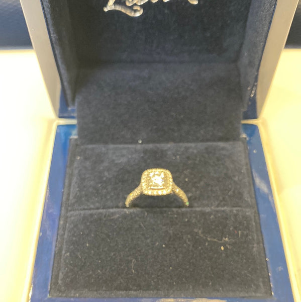 Lunns Diamond Ring – Elite HNW High End Watches, Jewellery Art