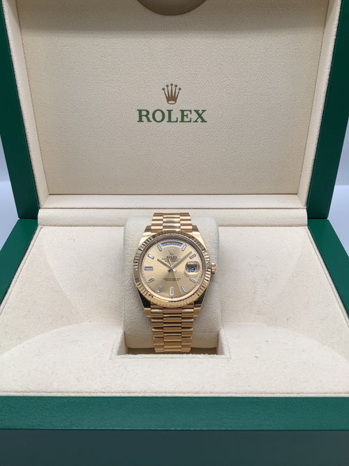 Rolex Yellow Gold Day-Date Diamond Dial 2023 Full Set Authenticity Guarantee