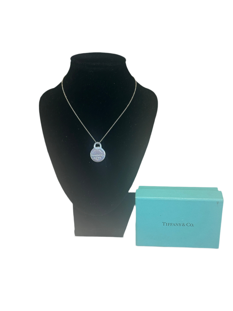 Tiffany & Co. Return to Tiffany Round Tag Silver Necklace Tiffany & Co. Return to Tiffany Round Tag Silver Necklace