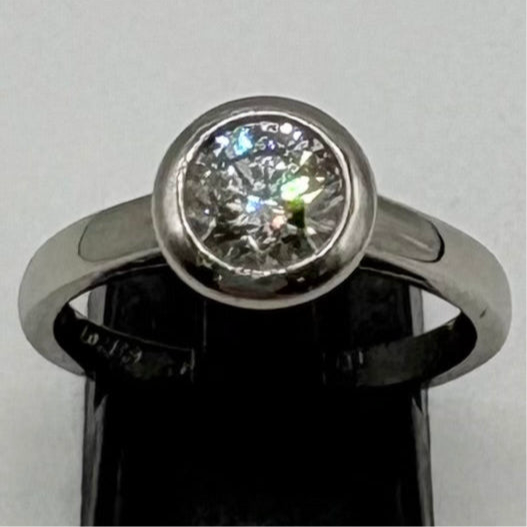 Platinum Cartier Diamond Solitaire Ring – Elite HNW - High End Watches ...