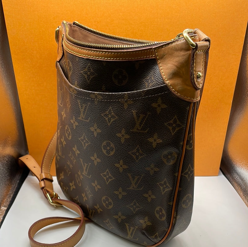Louis Vuitton Cross Body Oden Bag