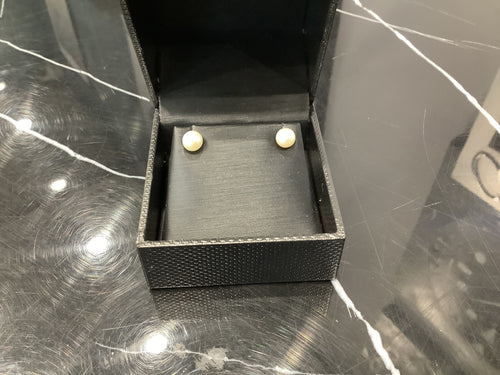 9ct Gold Cultured Pear Earrings