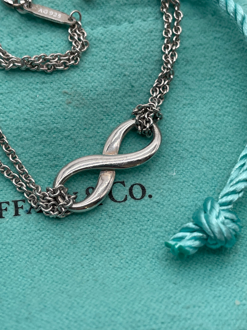 Tiffany & Co. Infinity ブレスレット AG925 Tiffany & Co. Sterling Silver Infinity Bracelet – Elite HNW - High