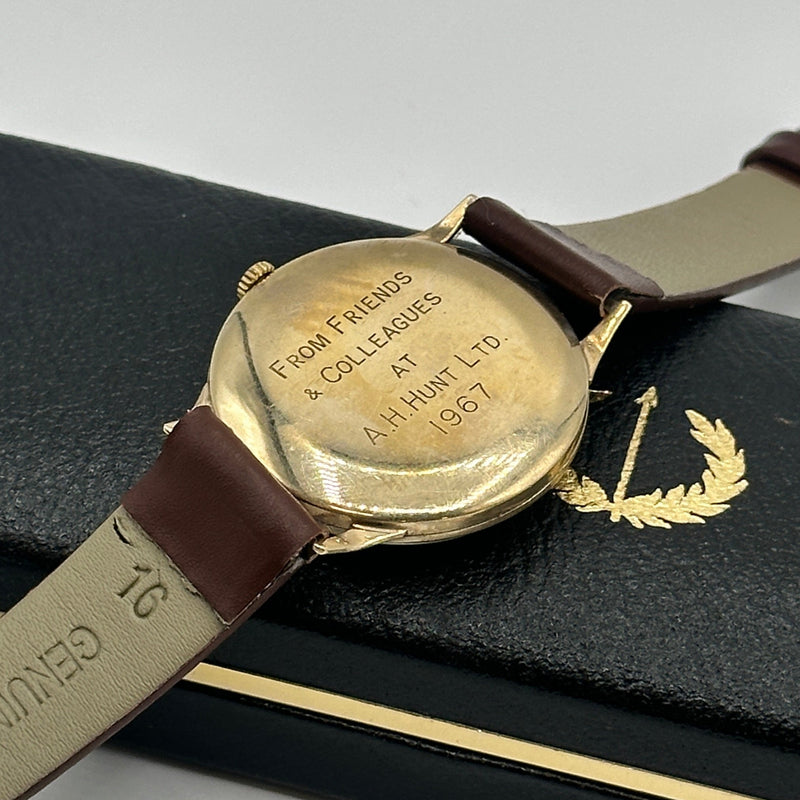 Avia 9ct Yellow Gold Dress Watch Avia 9ct Yellow Gold Dress Watch