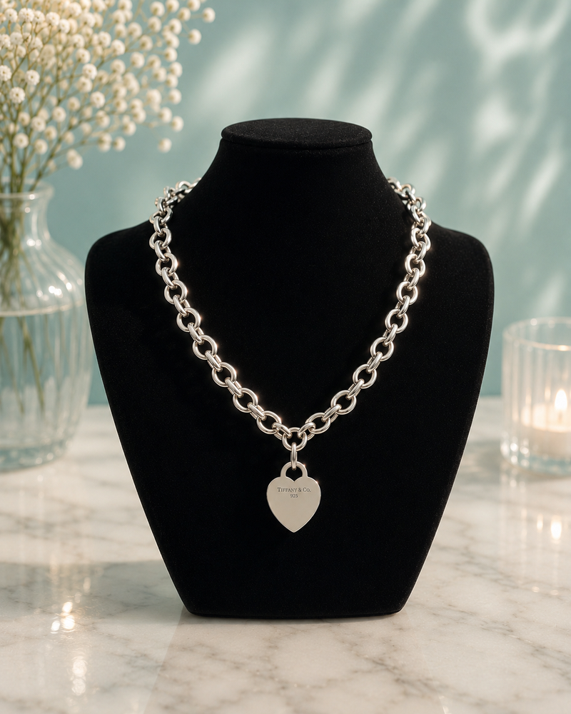 Tiffany　ネックレス Tiffany & Co. 18ct White Gold Pavé Diamond Disc Pendant – Elite
