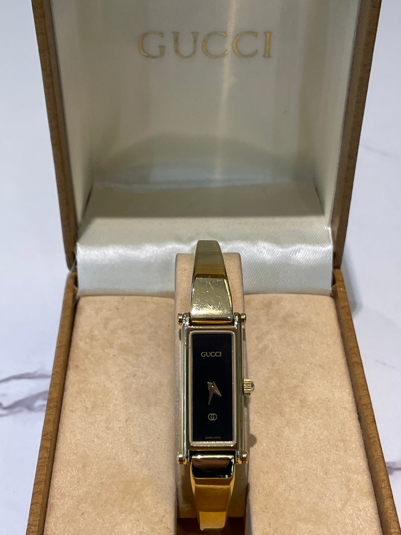 Gucci Quartz Gold Plated Horse bit Watch 1500 – Elite HNW - High