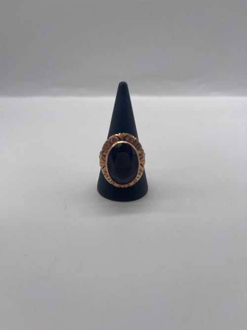 Gold And Amethyst Ring