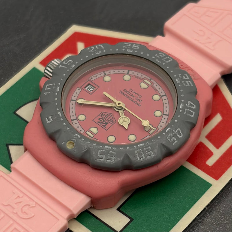 稼働 TAG HEUER FORMULA1 364.508 ピンク ベルト破損 Ladies' Pink TAG Heuer F1 Ref.360.508 – Elite HNW - High End