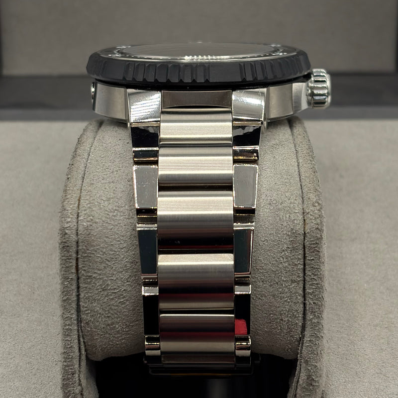 Oris ProDiver GMT 49mm – Elite HNW - High End Watches, Jewellery