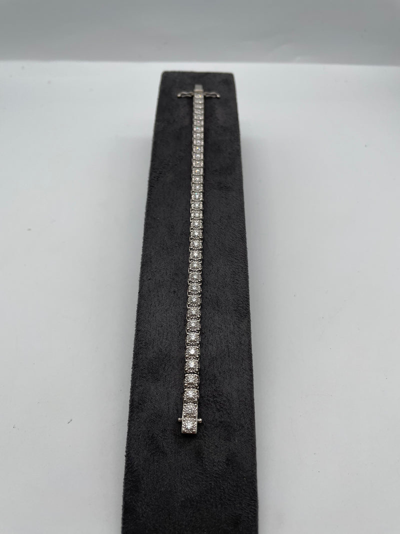 Line Diamond Bracelet
