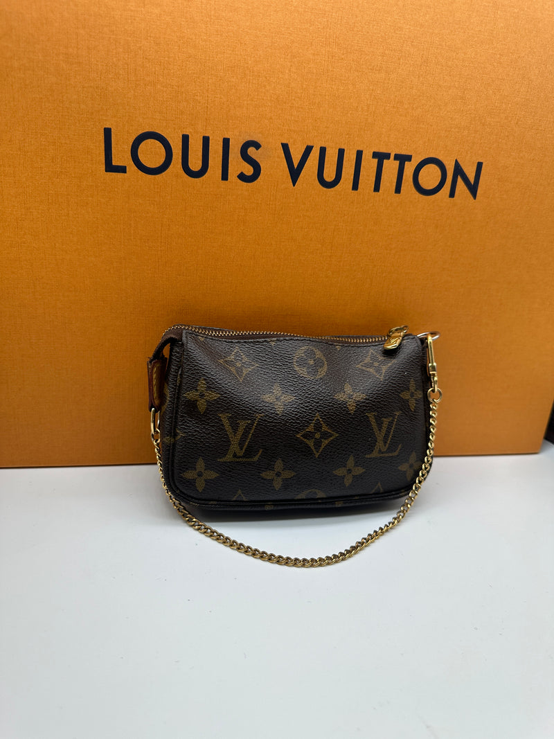 Louis Vuitton ミニポーチ Mini Pochette Accessoires Damier Ebene - Women - Small Leather