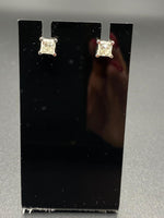 18ct White Gold Princess cut Diamond Earrings