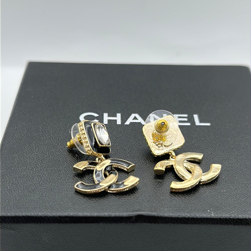Chanel CC Logo Enamel Earrings