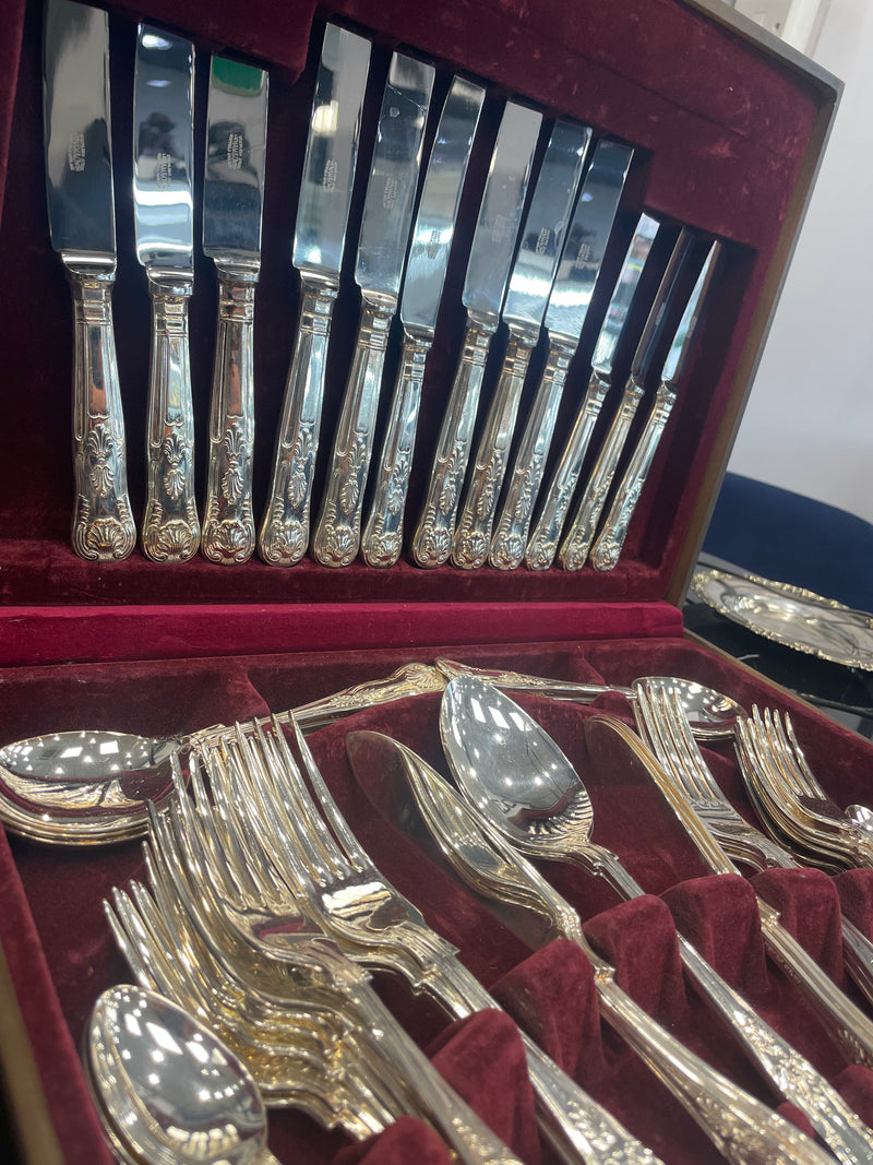 Vintage silver cutlery set online