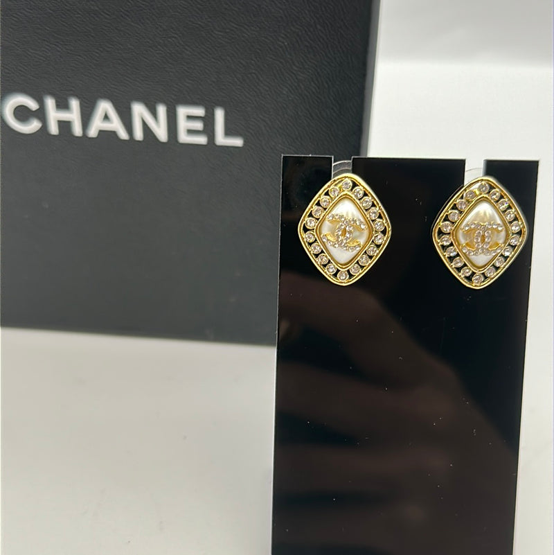 Chanel CC Pearl Earrings