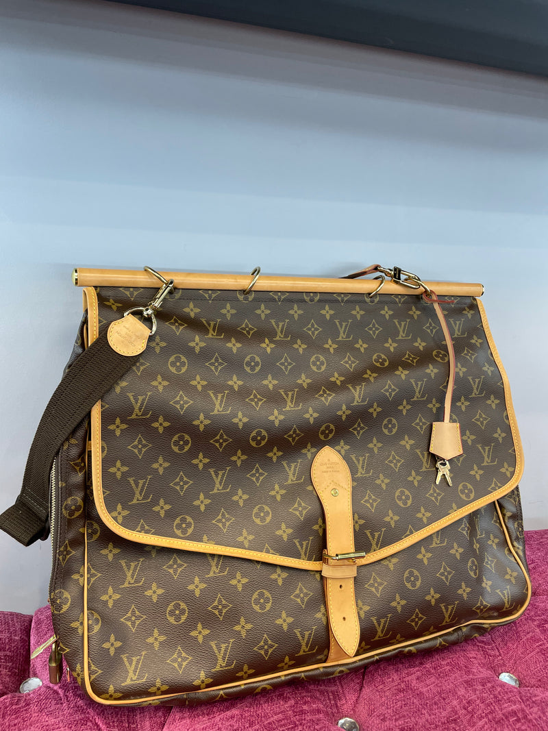 Louis vuitton hunting bag shop