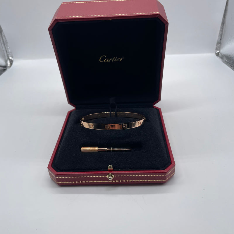 Cartier bracelet 2025 love rose gold