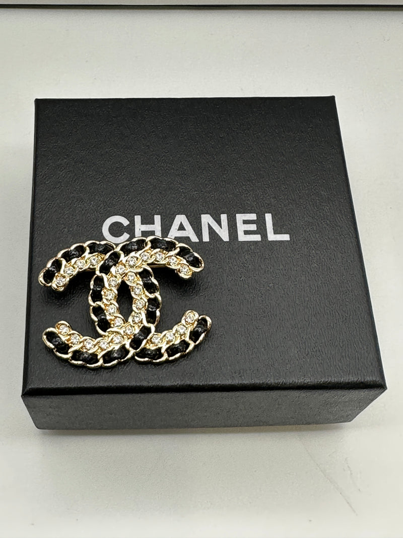 Chanel Clip-On Earrings – Elite HNW - High End Watches, Jewellery & Art  Boutique