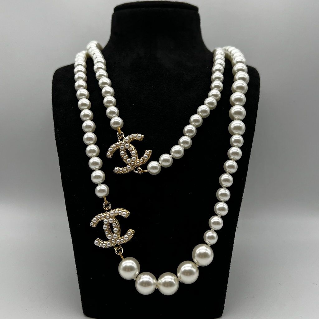 Chanel Pearl Necklace With CC Logos Double Length – Elite HNW