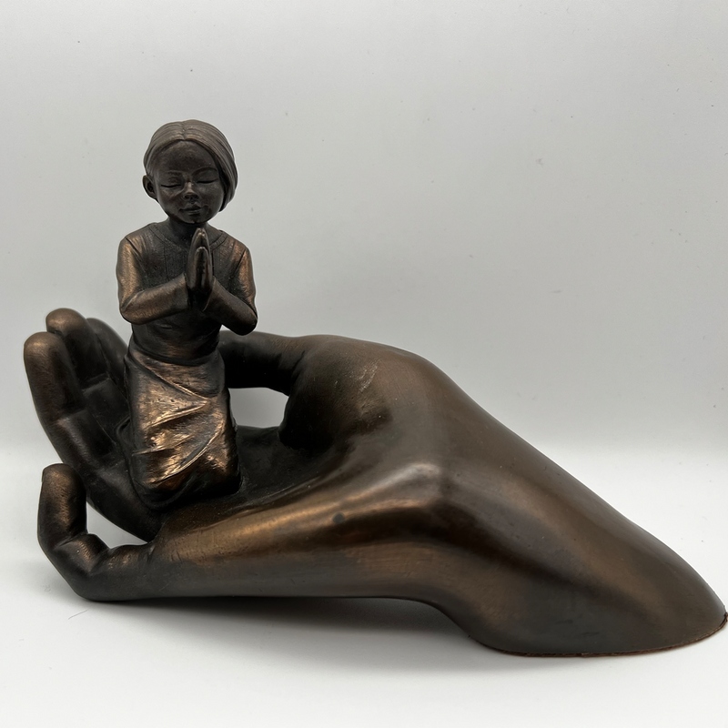 Genesis Ireland Bronze Sculpture Ornament Of Praying Girl