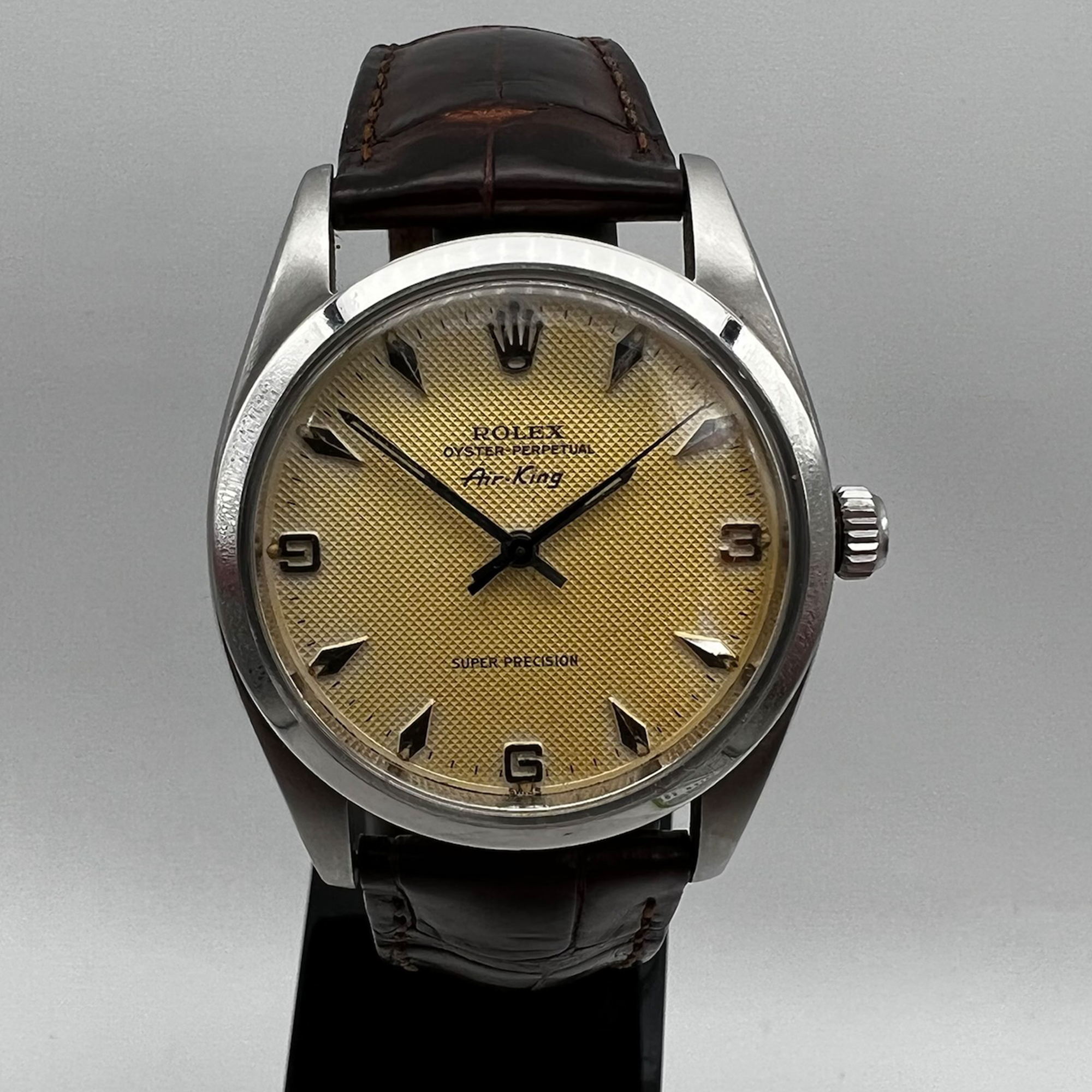 Air King Honeycomb Face -1959 – Elite HNW - High Watches, Jewellery & Art Boutique