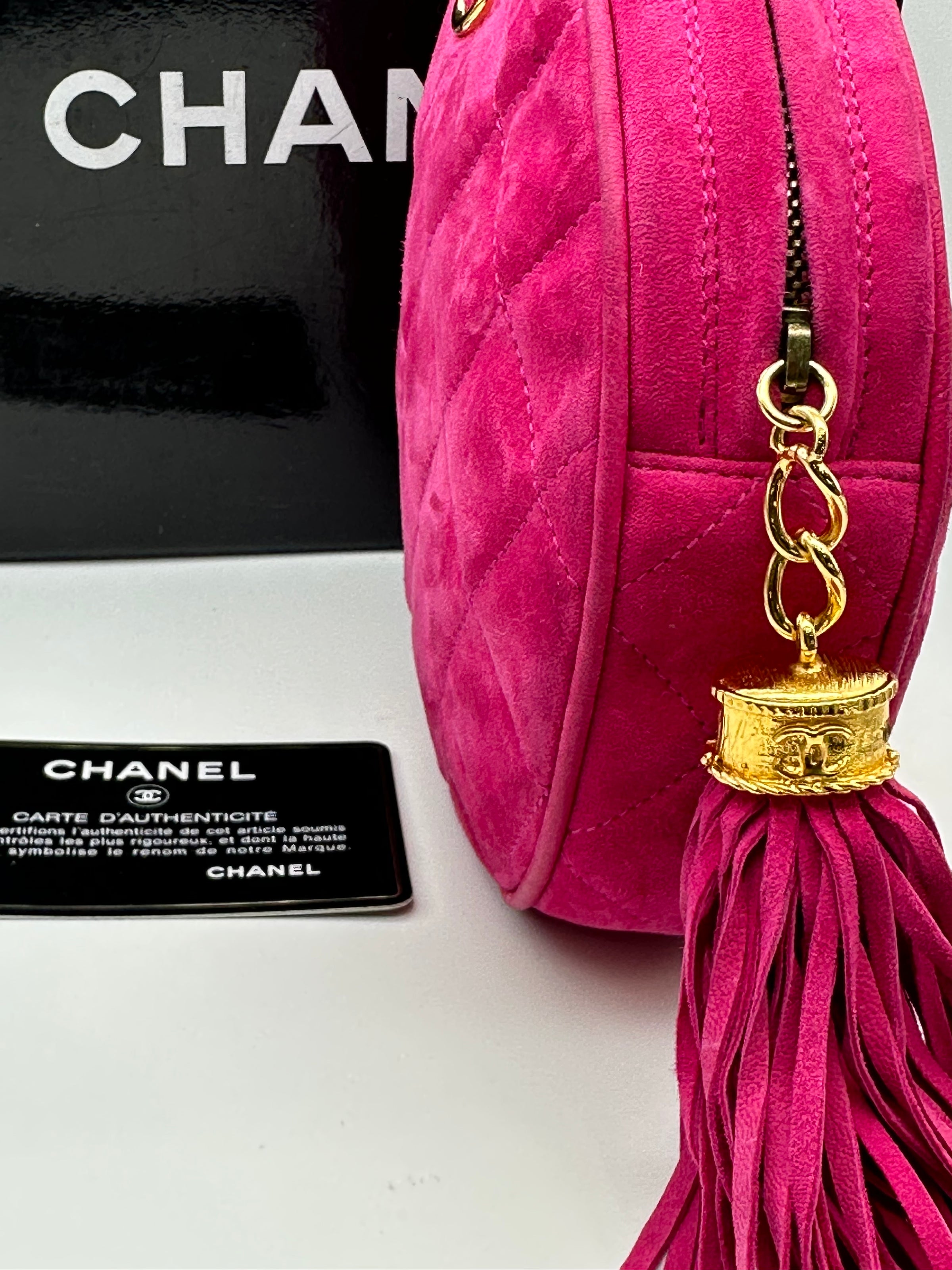 Chanel Fuchsia Quilted Lambskin And Imitation Pearl Round Chain Clutch Gold  Hardware, 2019-2020 Available For Immediate Sale At Sotheby's
