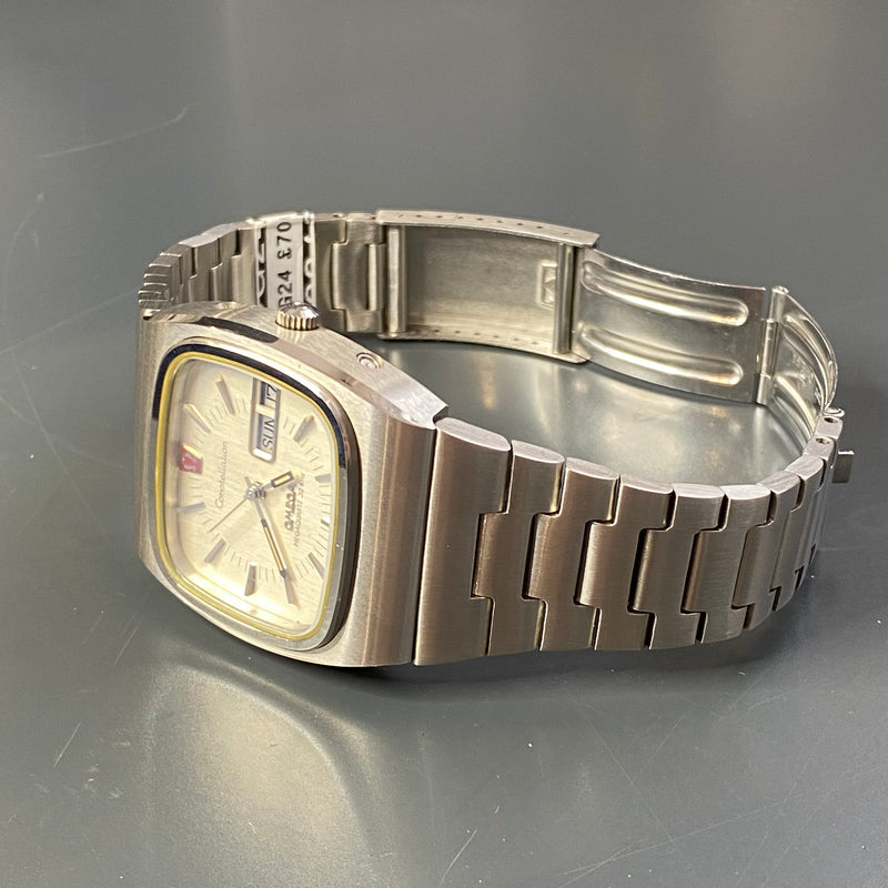 Omega sales mega quartz