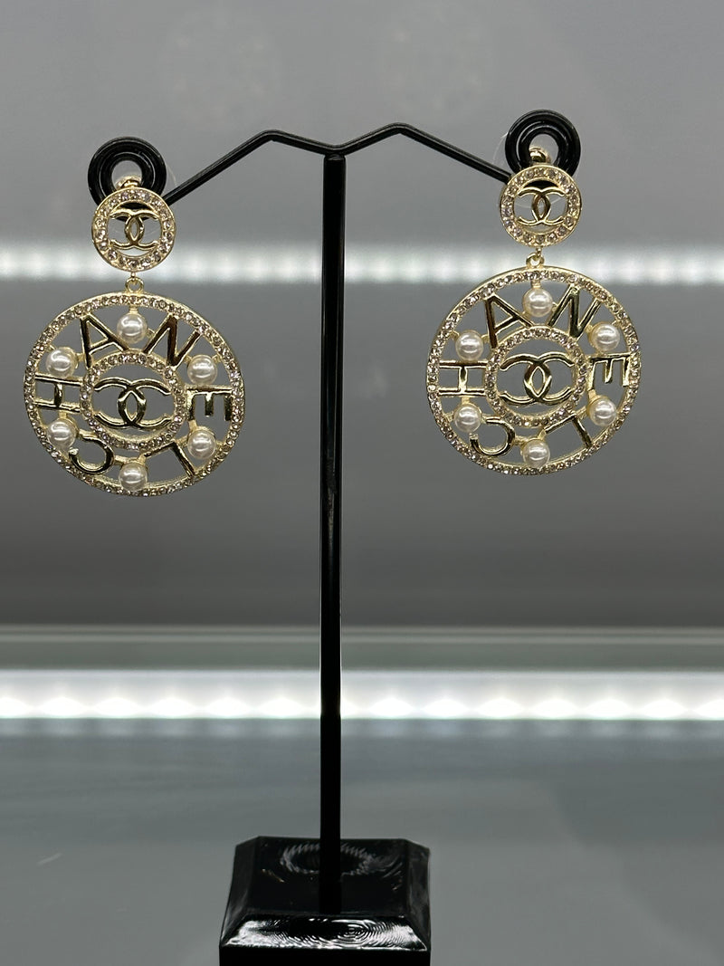 Chanel Earrings With Pearls