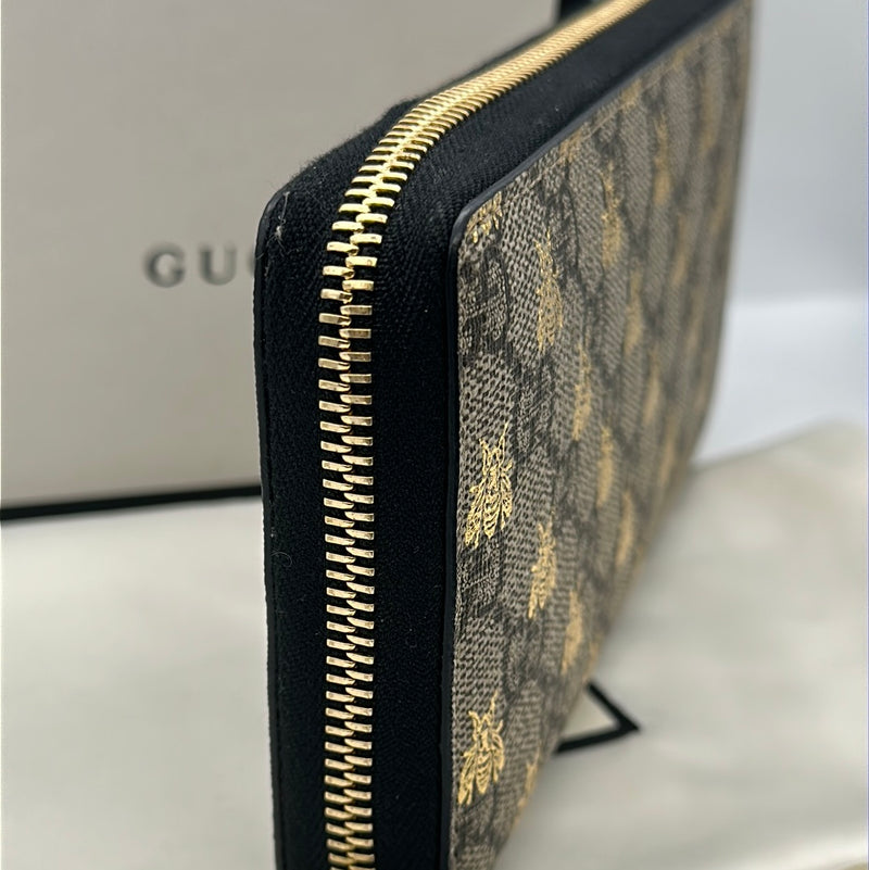 Gucci Bumblebee Wallet