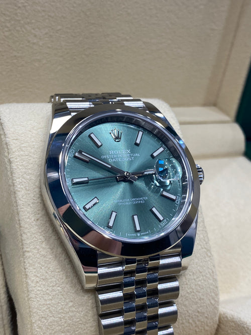 Rolex Datejust 41mm Green Face Smooth Bezel