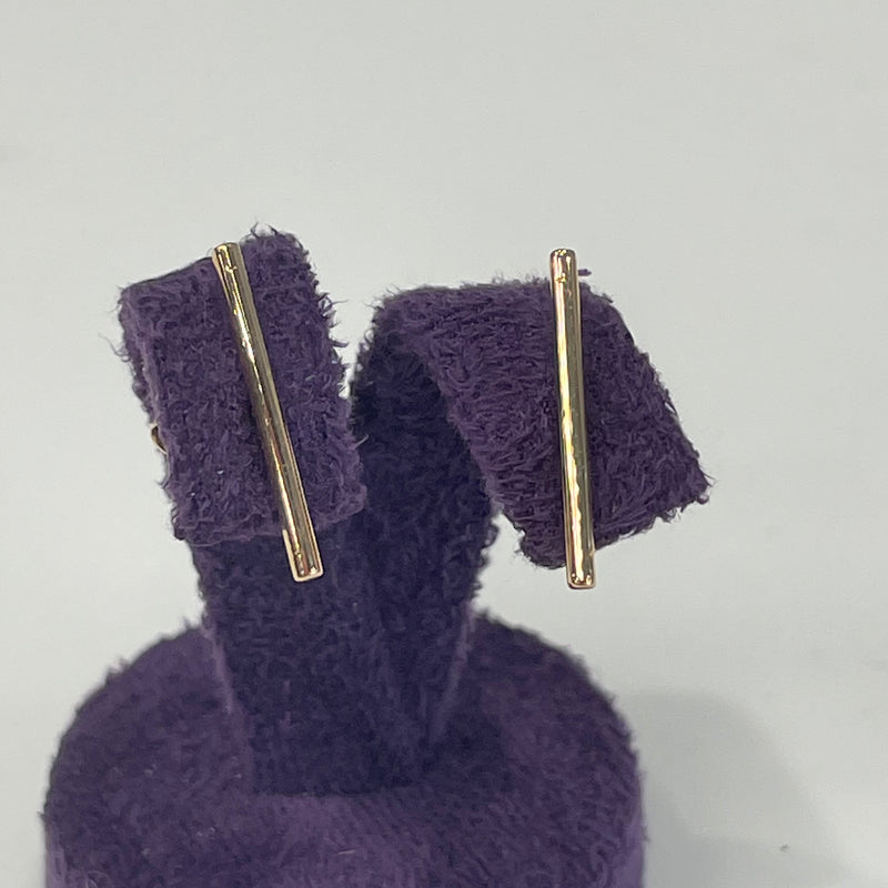 18ct Rose Gold Bar Earrings