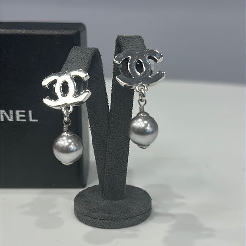 Vintage Chanel Drop Earrings