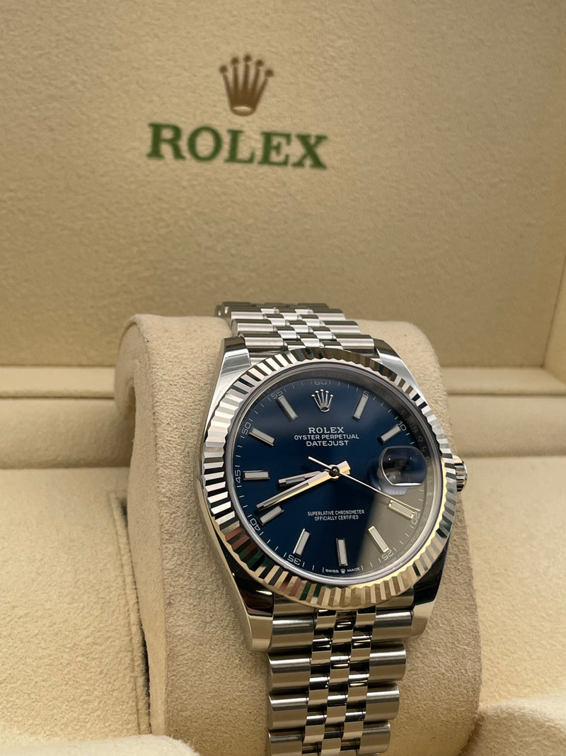 Rolex Datejust 41mm Blue Face White Hour Markers On Jubilee Bracelet Full Set