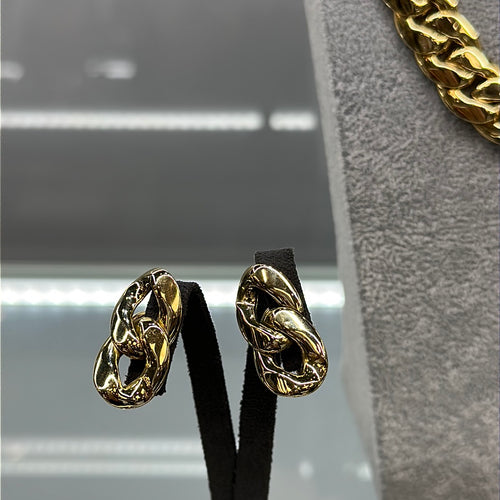 Yellow Gold Collar And Earring Set