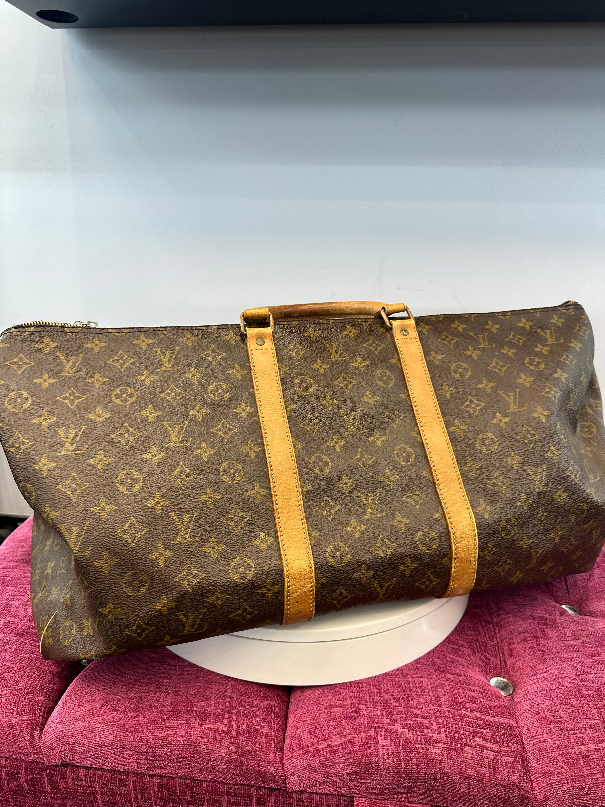 Louis Vuitton Holdall – Elite HNW - High End Watches, Jewellery & Art  Boutique