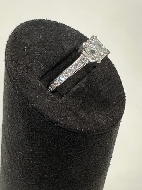 Princess Cut Diamond Ring