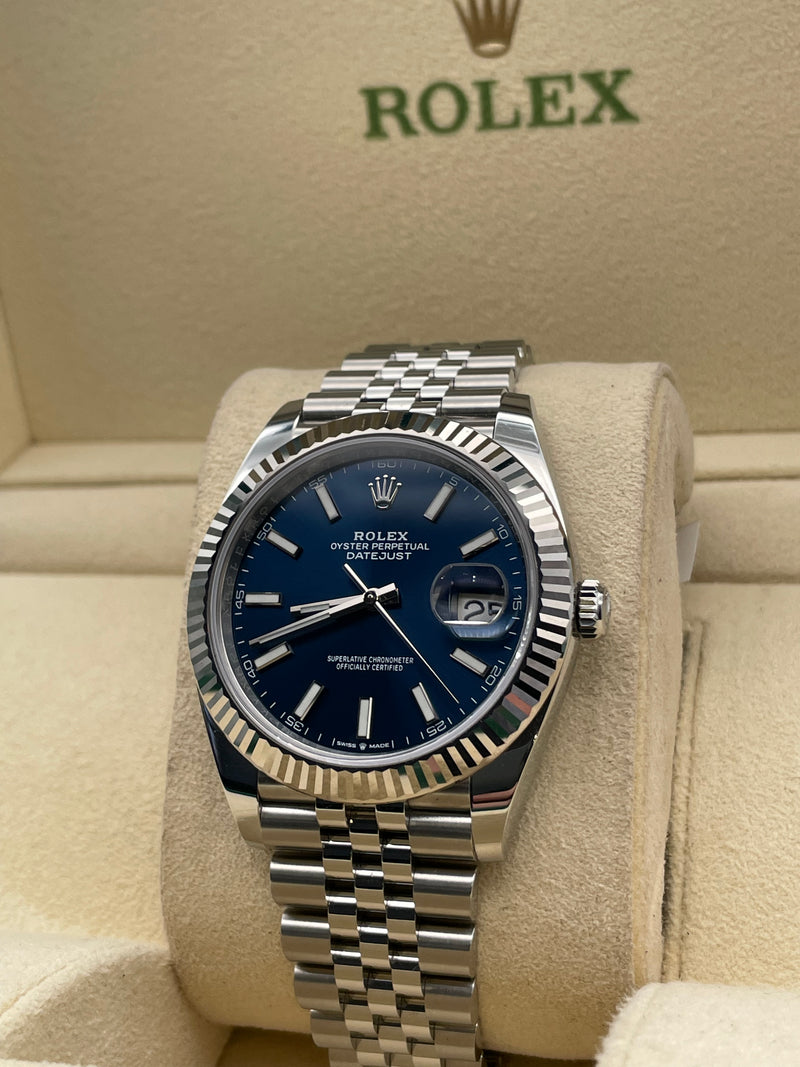 Rolex datejust white gold 2025 blue face