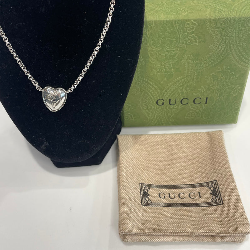 Heart 2025 gucci necklace